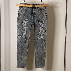 Destressed Black Stonewashed High Wasted Jeans